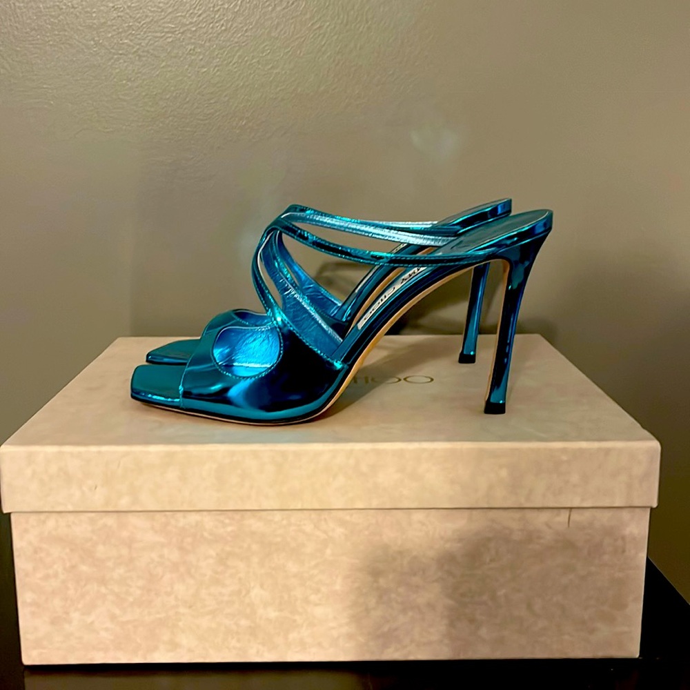 Jimmy Choo Anise 39.5. With box and dust bags